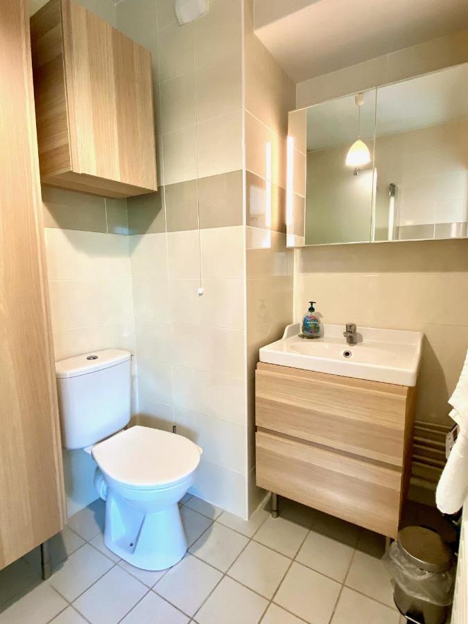 Le Neptune, Appartement Avec Parking Et Jardin Proche Universite Caen Bagian luar foto
