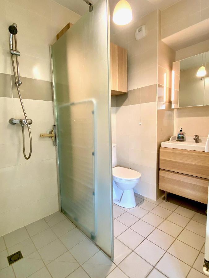 Le Neptune, Appartement Avec Parking Et Jardin Proche Universite Caen Bagian luar foto
